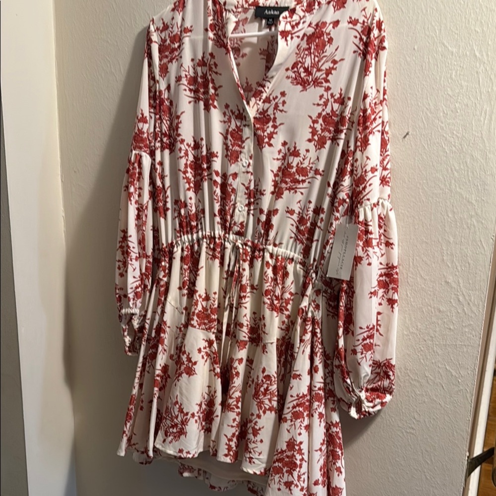 NWT Aakaa Red Floral Long Sleeve Dress sz Medium